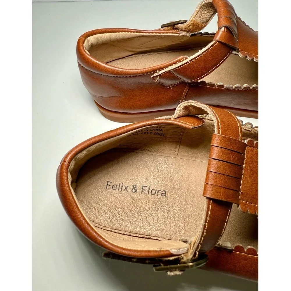 Felix & Flora Kids Brown Leather Mary Jane Flats Size 13 Scalloped Cutout